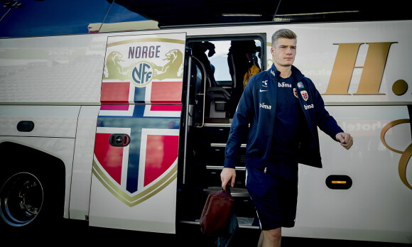 image: TV 2-kommentator tror på rask debut for Sørloth